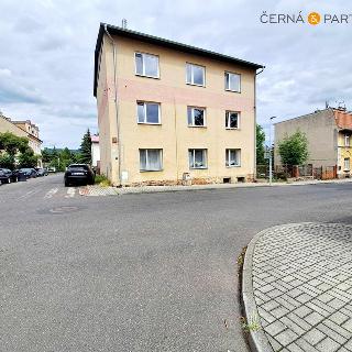 Prodej bytu 3+1 109 m² Dubí, Zahradní