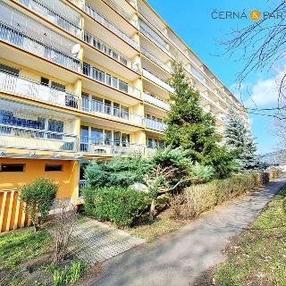 Prodej bytu 3+1 72 m² Teplice, Trnovanská