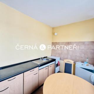 Prodej bytu 1+1 38 m² Rotava, Sídliště