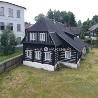 Prodej rodinného domu 280 m&sup2; Chřibská