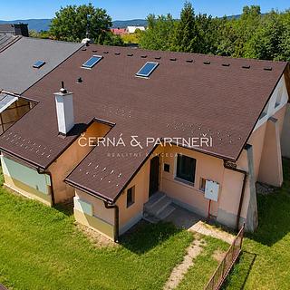 Prodej rodinného domu 230 m&sup2; Lom