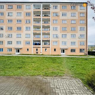 Pronájem bytu 1+1 37 m² Rotava, Sídliště