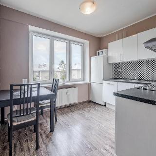 Prodej bytu 1+1 38 m² Karviná, Fibichova