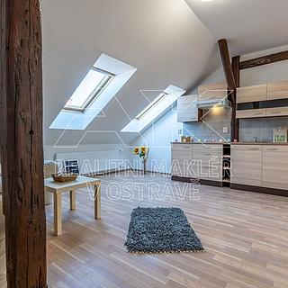 Pronájem bytu 2+kk 54 m&sup2; Ostrava