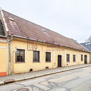 Pronájem bytu 1+1 38 m² Jindřichův Hradec, Vídeňská