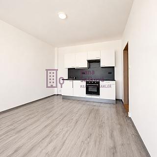 Pronájem bytu 2+kk 31 m&sup2; Jindřichův Hradec