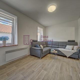 Prodej rodinného domu 63 m² Žirovnice, Popelínská