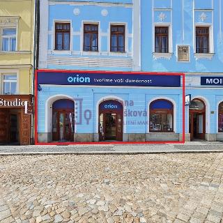 Pronájem obchodu 338 m² Jindřichův Hradec, nám. Míru