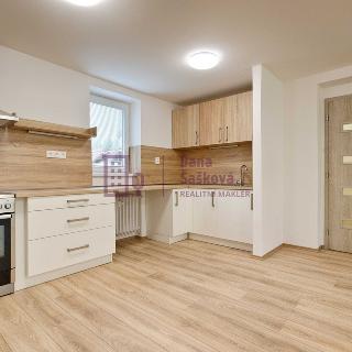 Pronájem bytu 2+kk 50 m² Jindřichův Hradec