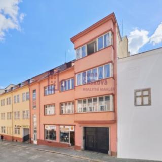 Pronájem bytu 3+1 91 m² Jindřichův Hradec