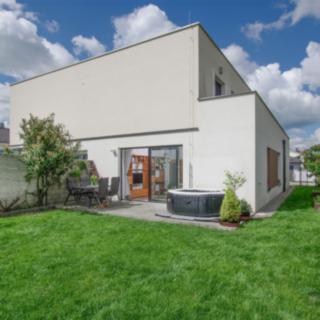 Prodej bytu 3+kk 84 m² Včelná, Okružní