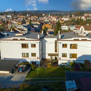 Prodej bytu 3+1 73 m² Červený Kostelec, Na Skalce