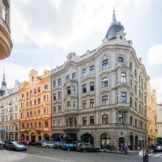 Pronájem bytu 1+1 37 m² Praha