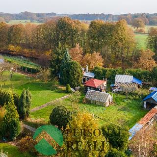 Prodej stavební parcely 1 696 m² Jaroměř, Náchodská