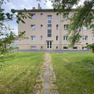 Pronájem bytu 3+1 55 m² Kladno Kročehlavy, Jarosl. Kociána