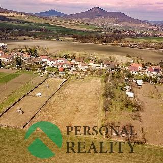 Prodej stavební parcely 1 658 m² Čížkovice, 