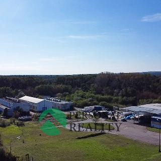 Prodej komerčního pozemku 15 000 m² Dubňany, 