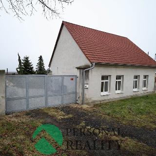 Prodej rodinného domu 350 m² Líský, 