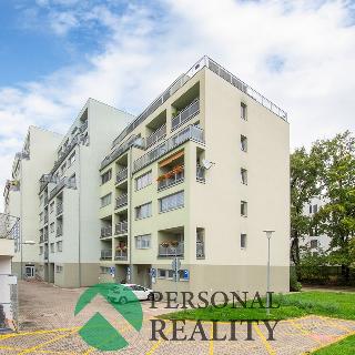 Prodej bytu 3+kk 64 m² Pardubice, Bělehradská