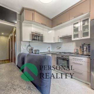 Prodej bytu 3+1 77 m² Praha, Tupolevova