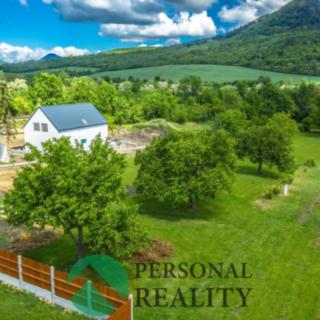 Prodej stavební parcely 1 004 m² Třebenice