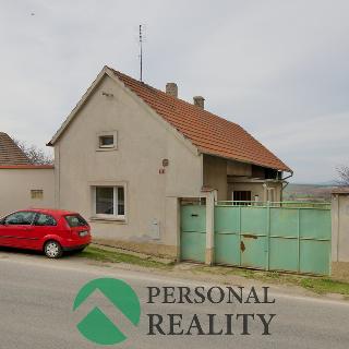 Prodej chalupy 70 m² Slaný, 