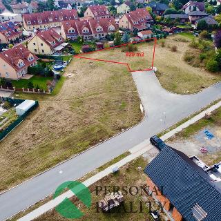 Prodej stavební parcely 829 m² Hřebeč, Bezručova