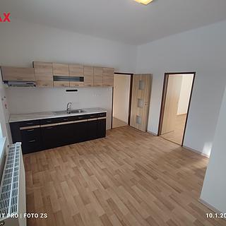 Prodej bytu 2+1 67 m&sup2; Jeseník