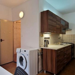 Pronájem bytu 3+1 72 m² Mohelnice, nám. Kosmonautů