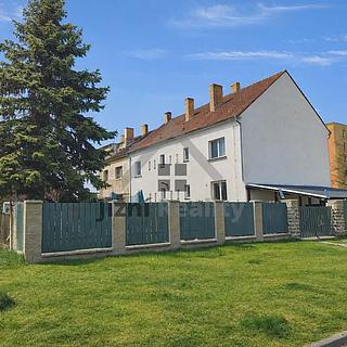 Prodej činžovního domu 450 m&sup2; České Velenice