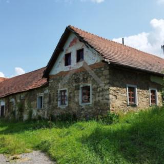 Prodej rodinného domu 270 m&sup2; Benešov nad Černou