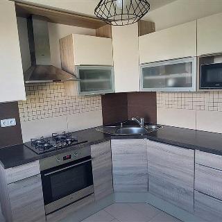 Pronájem bytu 3+1 75 m² Praha