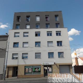 Pronájem bytu 2+kk 55 m² Plzeň, Husova