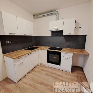 Pronájem bytu 2+kk 47 m² Plzeň, Poděbradova