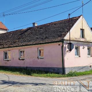 Prodej rodinného domu 115 m² Zemětice