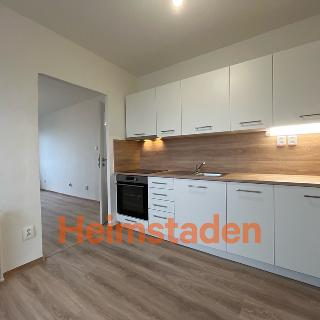 Pronájem bytu 3+1 60 m² Frýdek-Místek, Zahradní