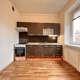 Pronájem bytu 1+1 37 m² Ostrava, Zelená