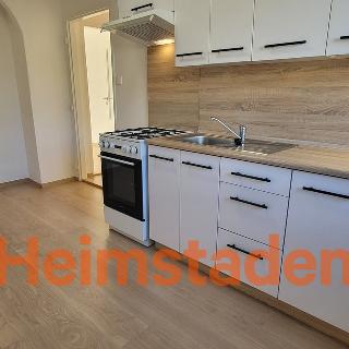 Pronájem bytu 2+1 54 m² Havířov, V Parku