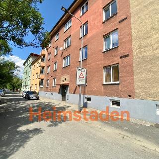 Pronájem bytu 1+kk a garsoniéry 19 m² Ostrava, Boleslavova