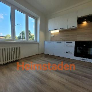 Pronájem bytu 3+1 70 m² Karviná, tř. Osvobození