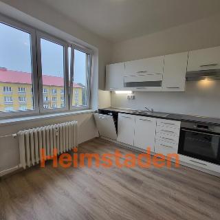 Pronájem bytu 2+1 55 m² Karviná, tř. Osvobození