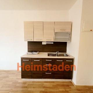 Pronájem bytu 1+kk a garsoniéry 21 m² Havířov, Hlavní třída