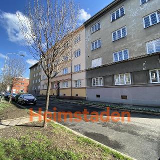 Pronájem bytu 2+1 64 m² Ostrava, Hrušovská