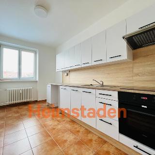 Pronájem bytu 3+1 72 m² Ostrava, Opavská