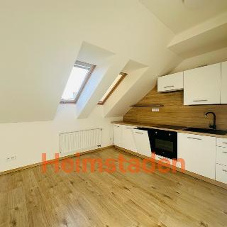 Pronájem bytu 2+kk 43 m² Ostrava, Komenského