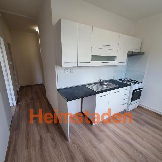 Pronájem bytu 3+1 69 m² Karviná, Kořenského