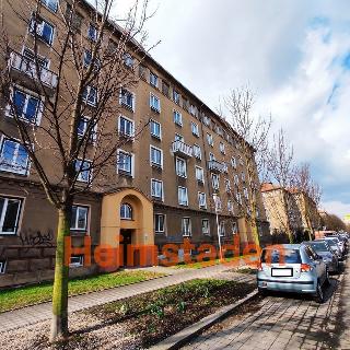 Pronájem bytu 2+1 58 m² Ostrava, Budovatelská