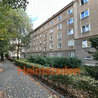 Pronájem bytu 1+kk a garsoniéry 30 m² Ostrava, Matěje Kopeckého