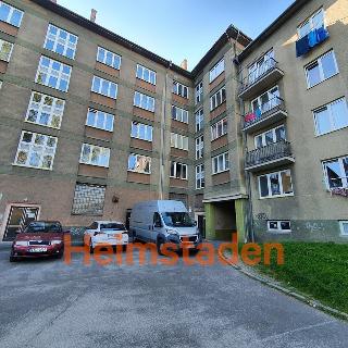 Pronájem bytu 2+1 53 m² Karviná, tř. Osvobození