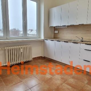 Pronájem bytu 2+1 53 m² Havířov, Fibichova